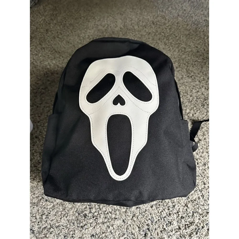 Ghost face Scream, backpack with padded handles outside pockets and inside pocke